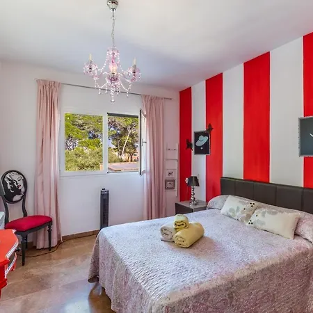 Villa Paradiso: Seaside Retreat Llucmajor (Mallorca)